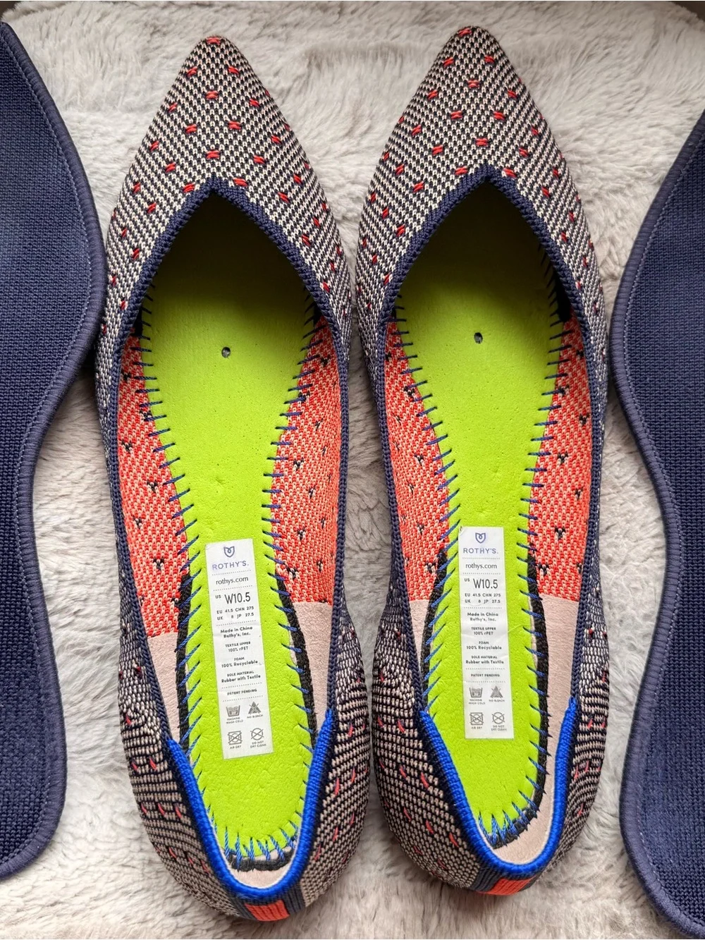 Rothy’s Coral Dot Points in size 10.5